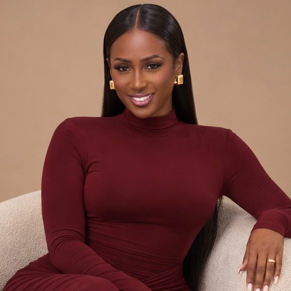 Dr. Nikkie Pryce